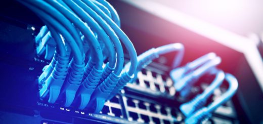 システムをクラウド化！業務効率をアップさせるクラウドサービス3選